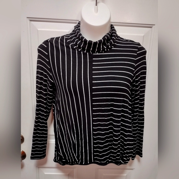 Coco + Carmen Silver Striped Cowl Neck Top Sz S/M - Picture 1 of 7